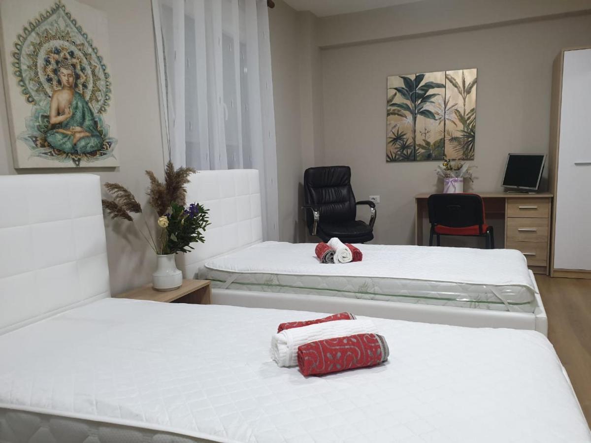 Lovely Apartment On Tirana City Center Exterior photo